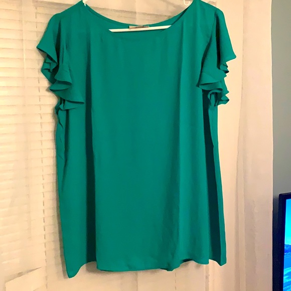 LOFT Kelly Green Ruffle Sleeve Blouse - Picture 3 of 6